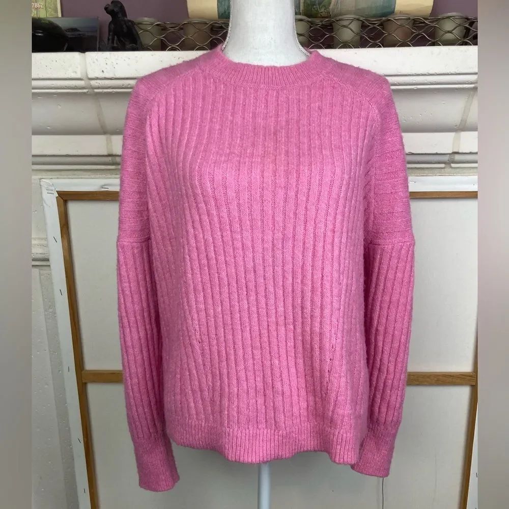 Pink Ribbed Crew Neck Sweater